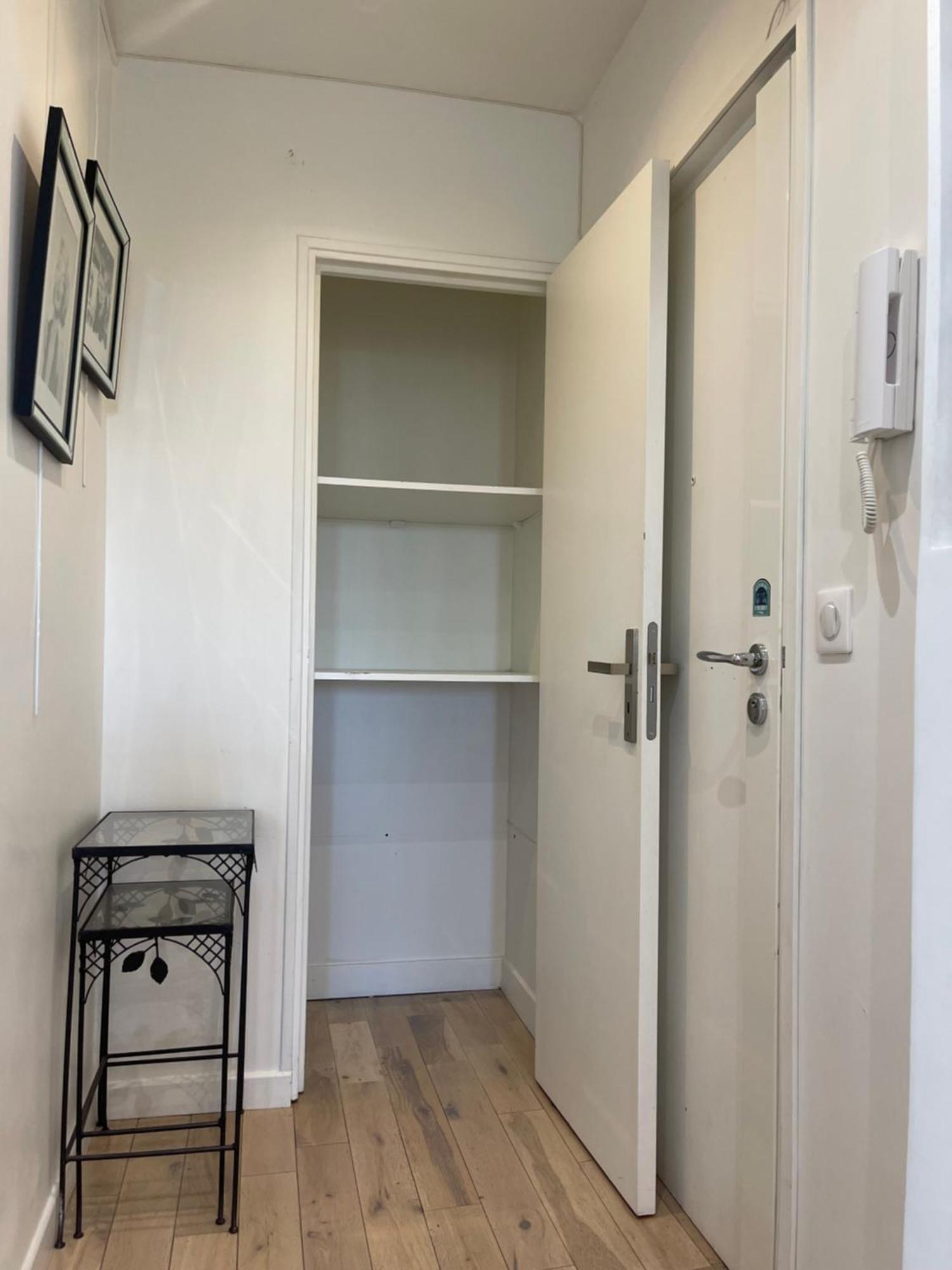 Apartment Tres Joli Mignon Confortable A Paris Villeneuve-la-Garenne